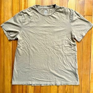 H&M Tan Regular Fit Coupe Standard Large T-shirt